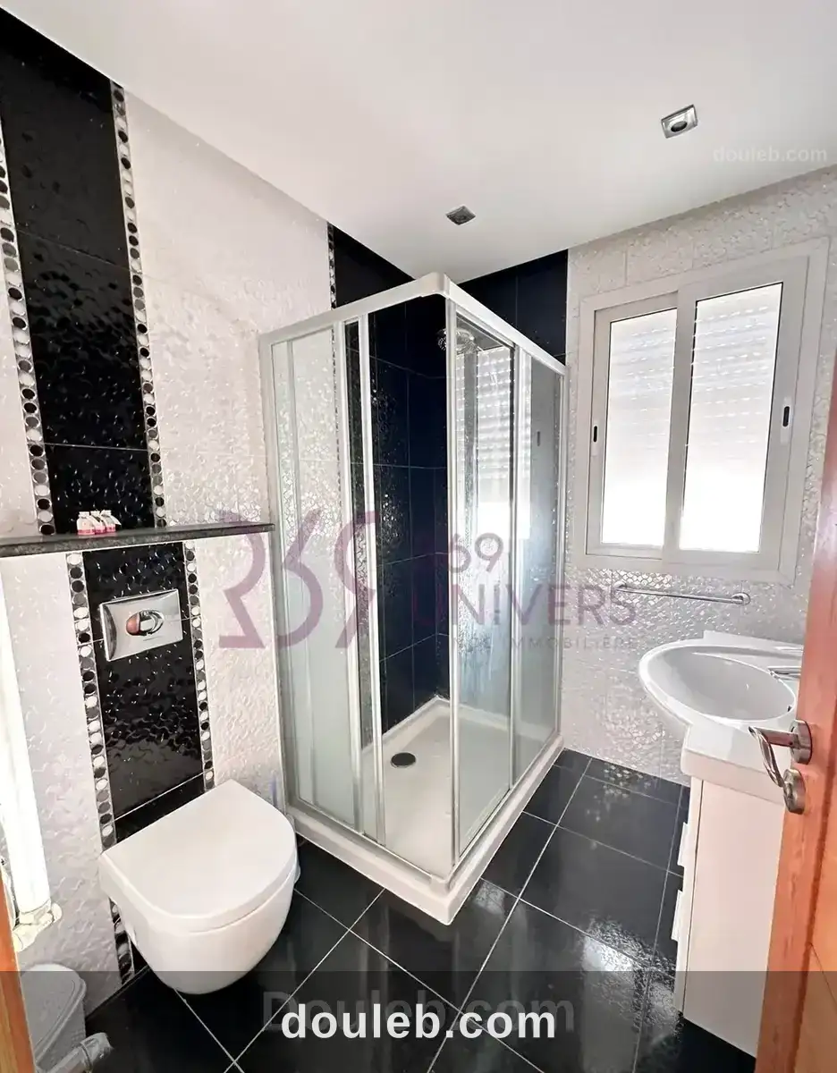 Appartement avec balcon à la marsa ref ra026 - Miniature 4