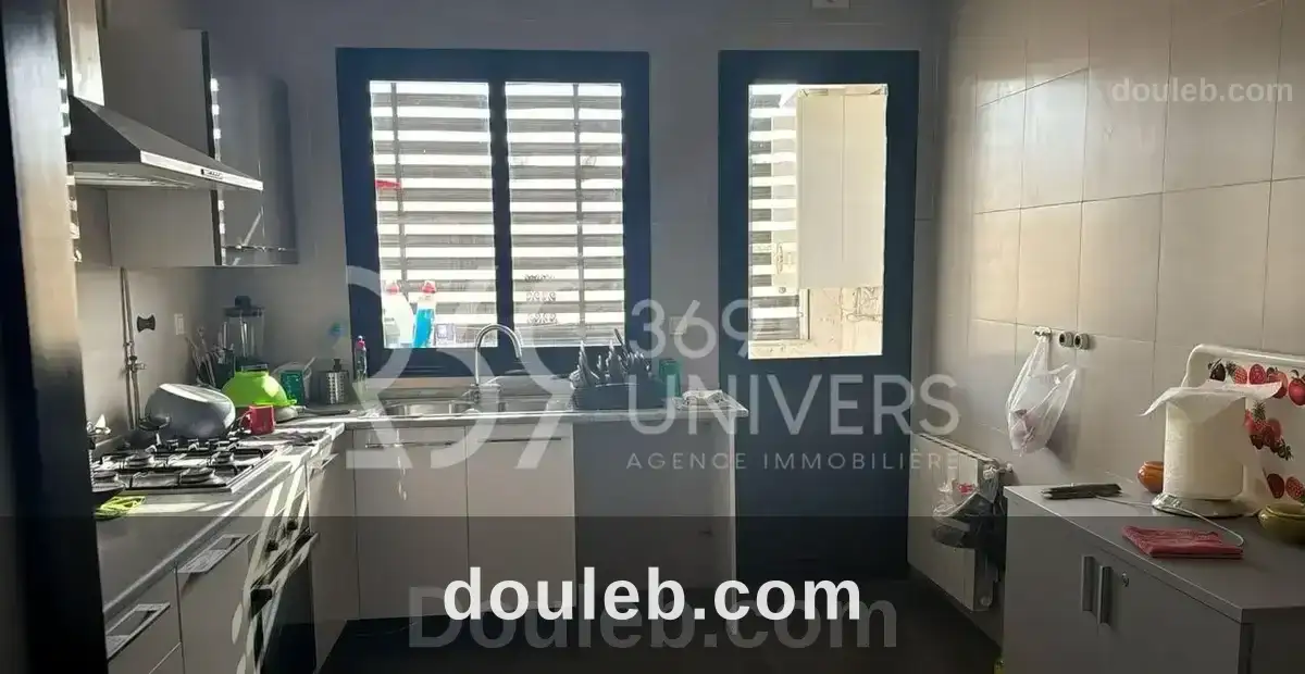 Appartement avec terrasse à la marsa ref ra090 - Miniature 3