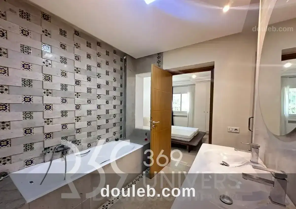 Appartement avec jardin à la marsa ref ra144 - Miniature 2