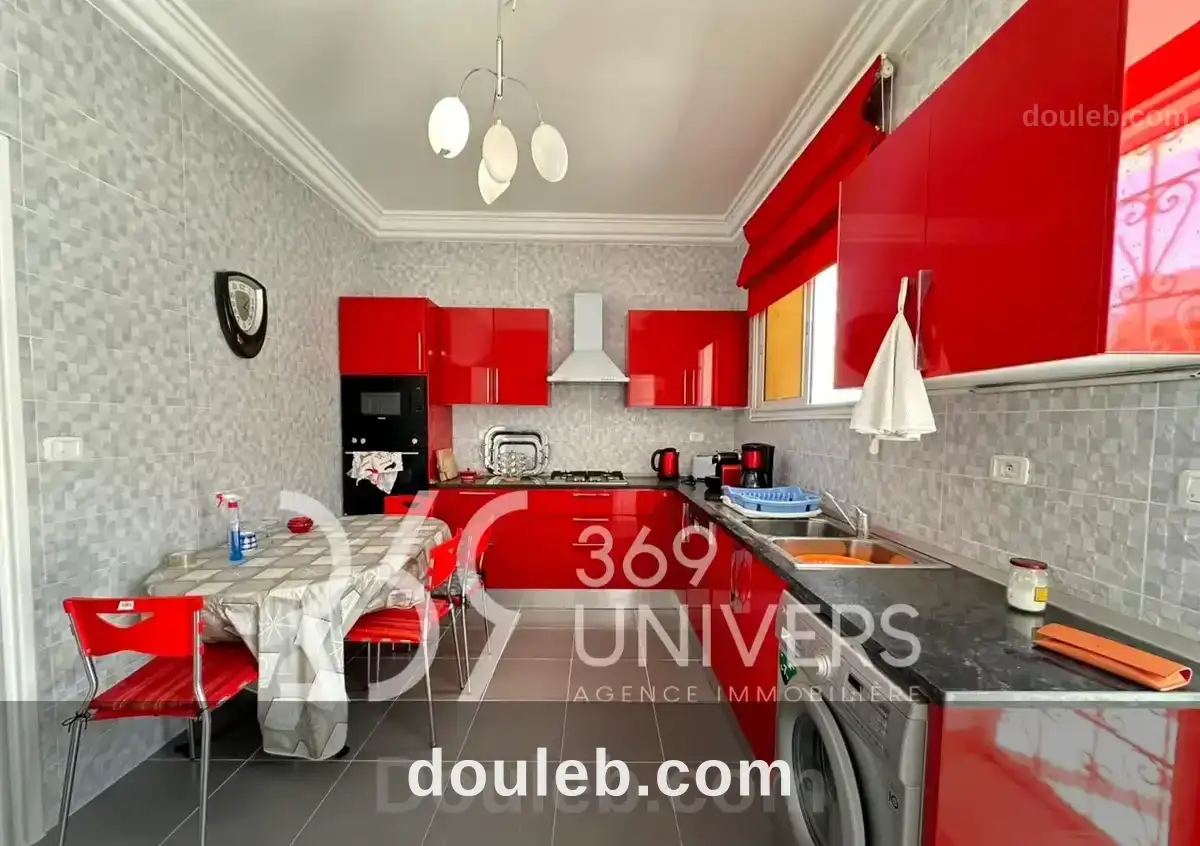 Rez de chaussée meublé avec jardin à la marsa - Miniature 2