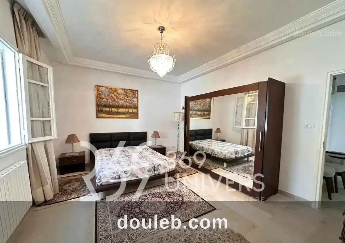 Rez de chaussée meublé avec jardin à la marsa - Miniature 5