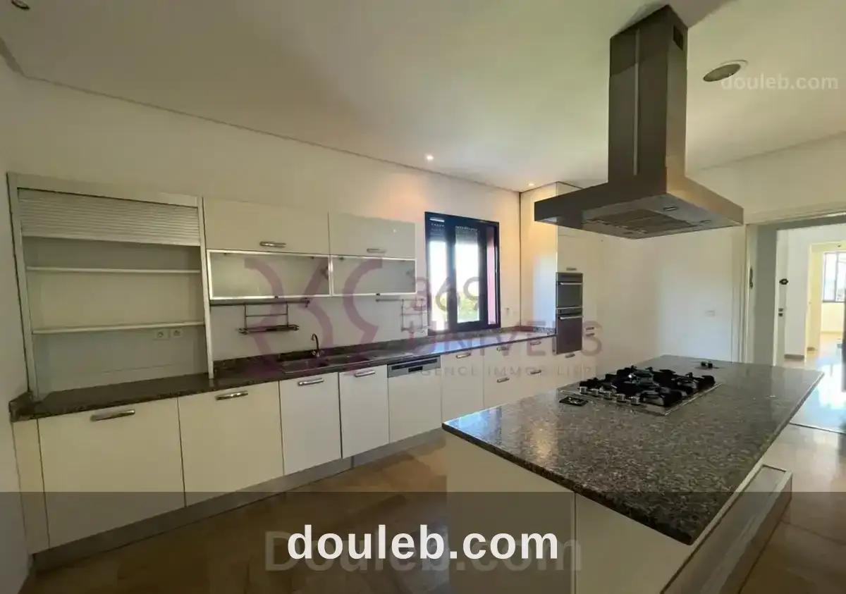 Villa avec piscine à gammarth ref rh070 - Miniature 3