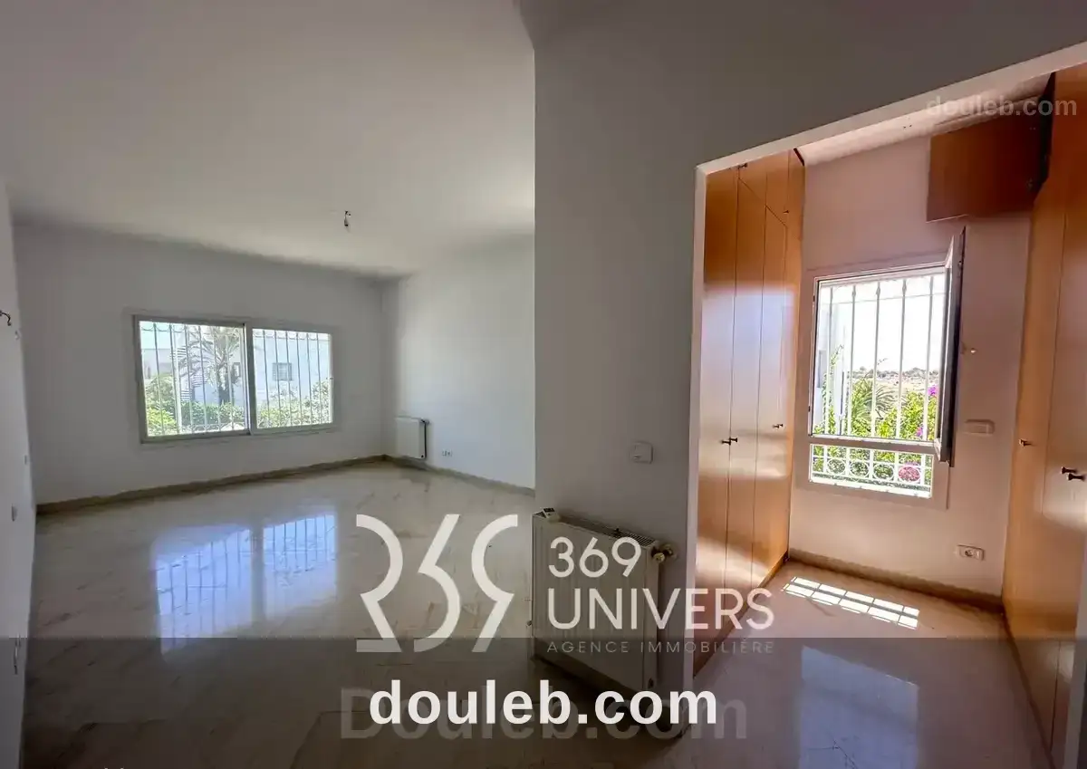 Villa avec jardin au lac 2 ref rh160 - Miniature 5