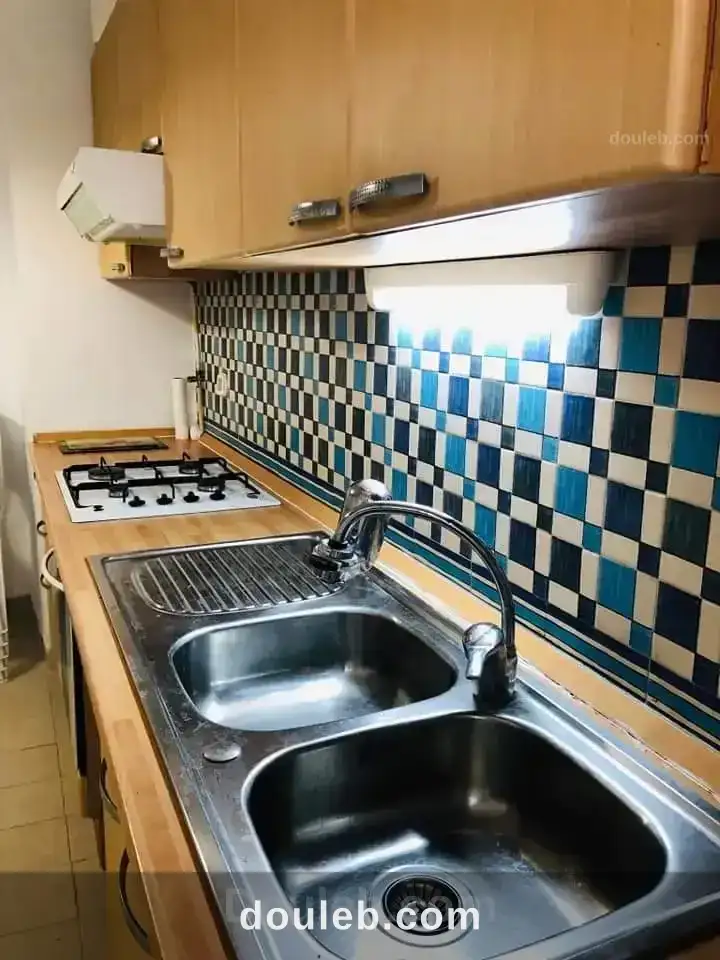 Des s0 et des s1 meublé pour courte durée 70dt - Miniature 5