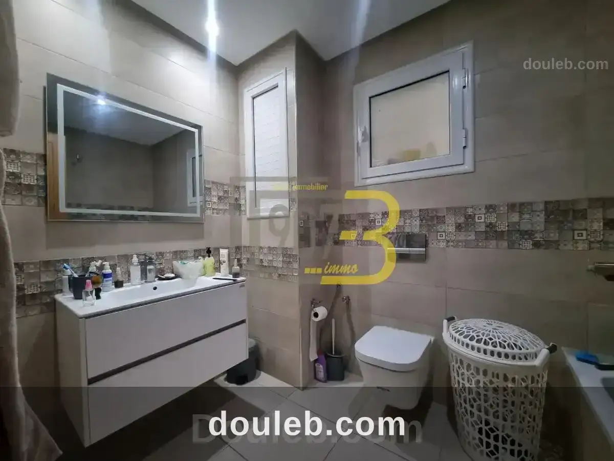 Un appartement s2 à cité ennasr - Miniature 3