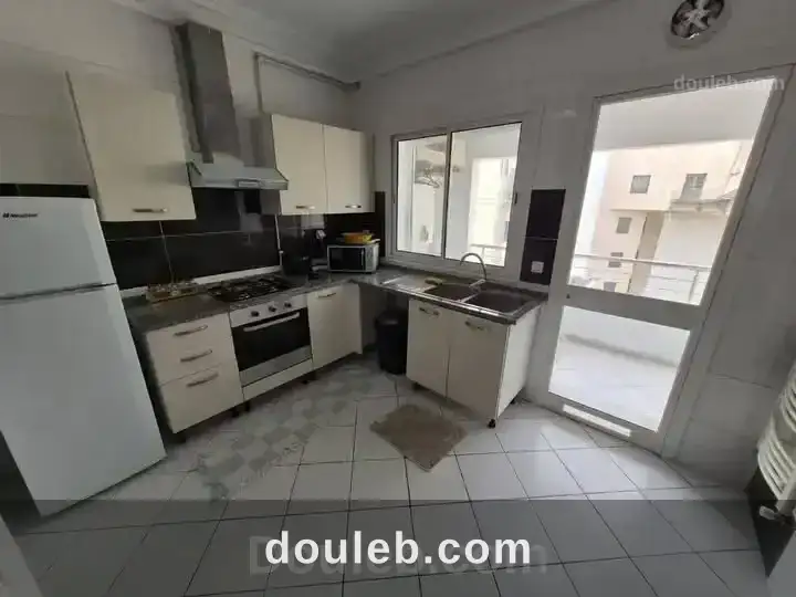 Appartement s2 meublé au lac2 - Miniature 4