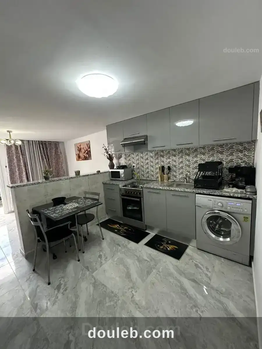 S 1 meublé haut standing gammarth - Miniature 3