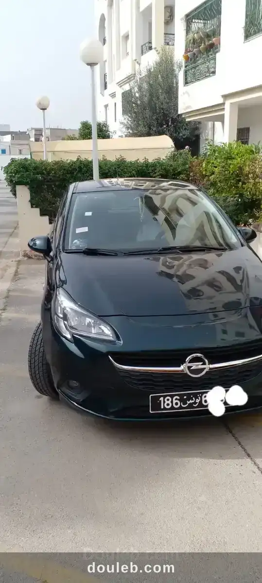 Opel corsa 5ch - Miniature 2