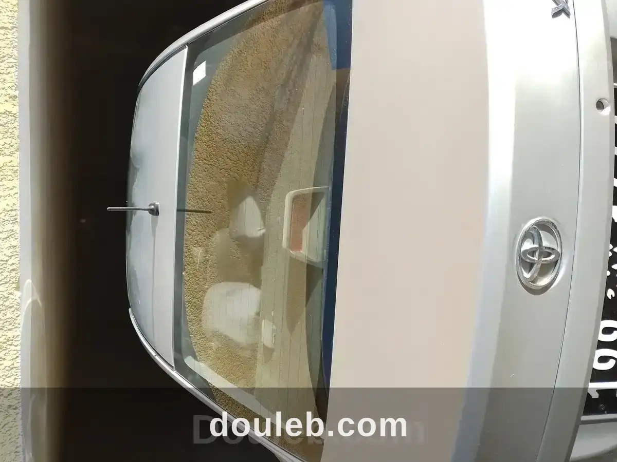 Toyota yaris première main - Miniature 2