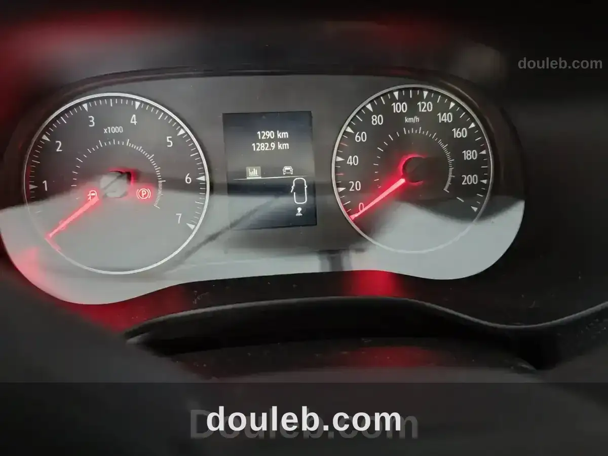 Dacia renault neuve - Miniature 3