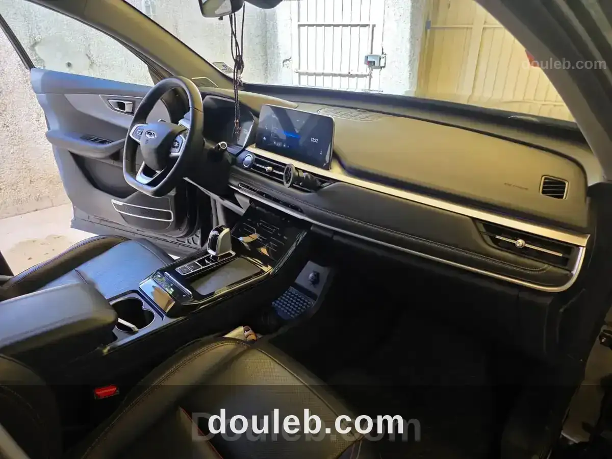 Tiggo 7 pro en excellent état - Miniature 3