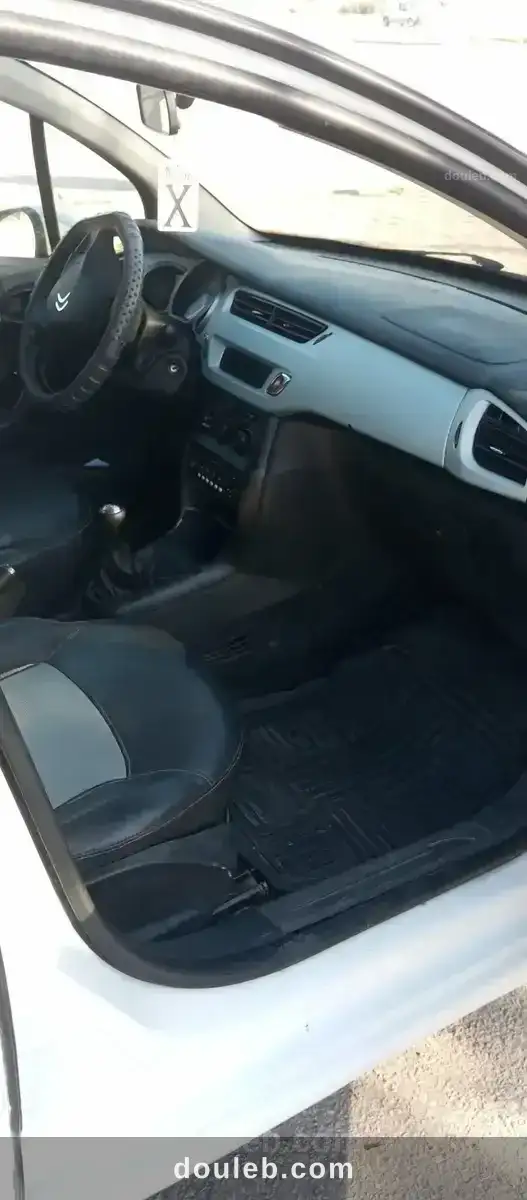 Citroen c3 2014 124000 km - Miniature 5