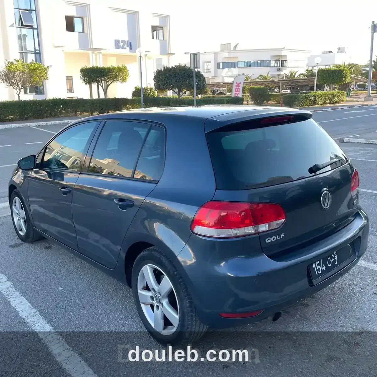 Volkswagen golf 6 essence 182000 km - Miniature 5