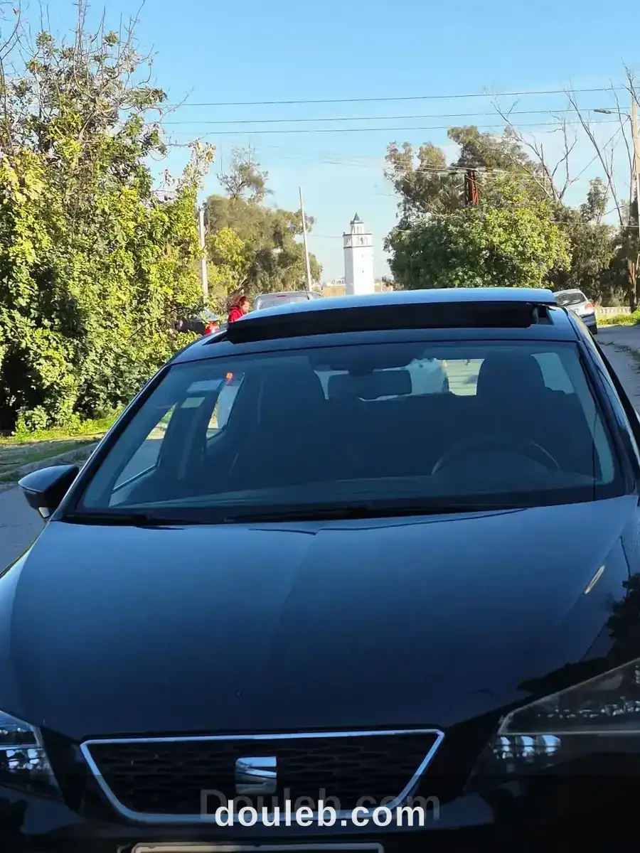 Voiture seat leon en bon état - Miniature 2