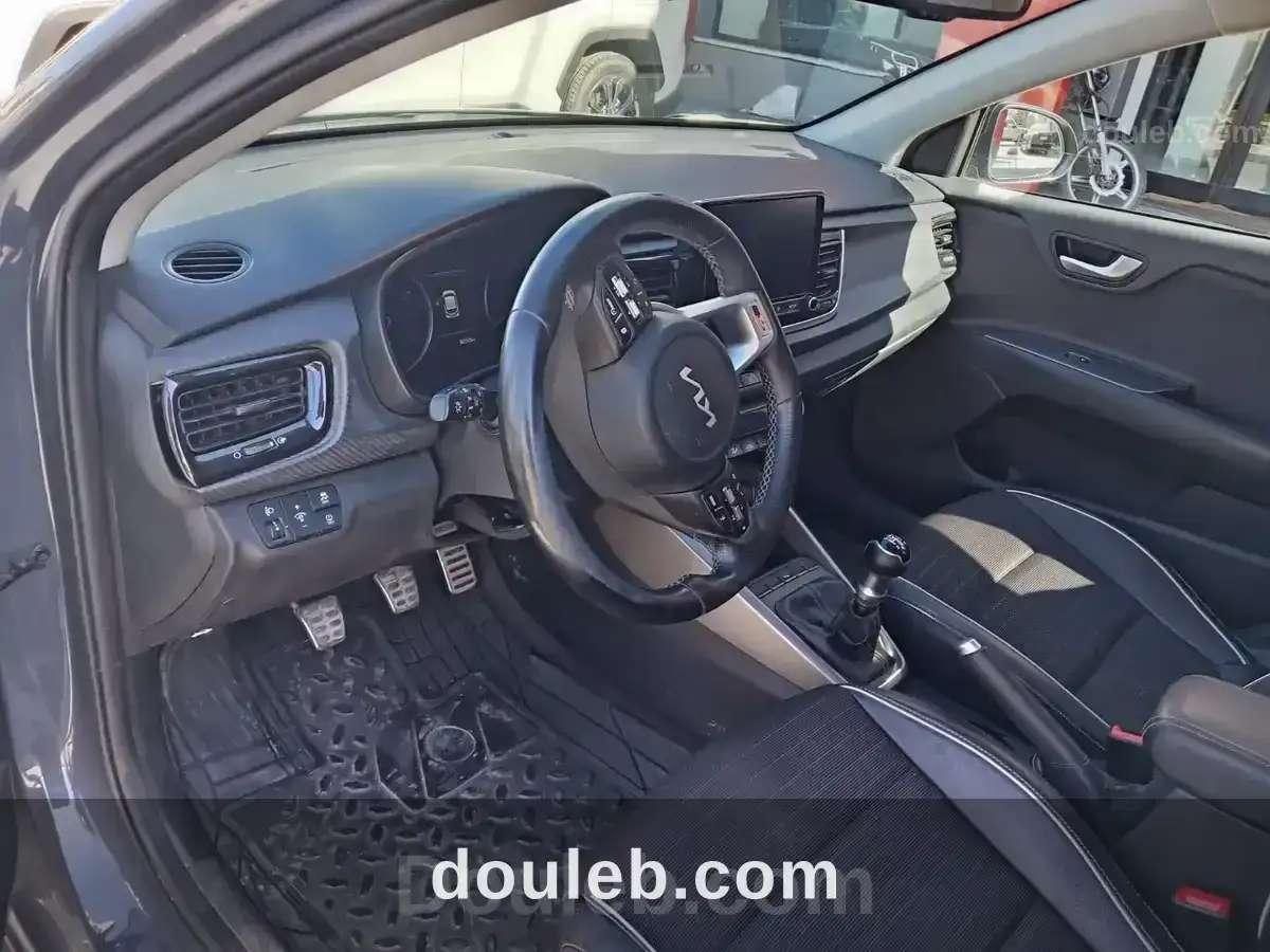 Kia rio gt line - Miniature 4