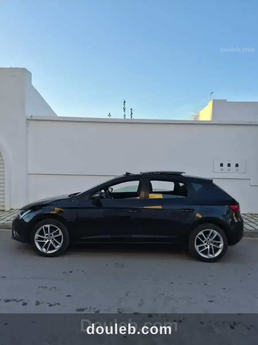 Voiture seat leon en bon état - Miniature 4