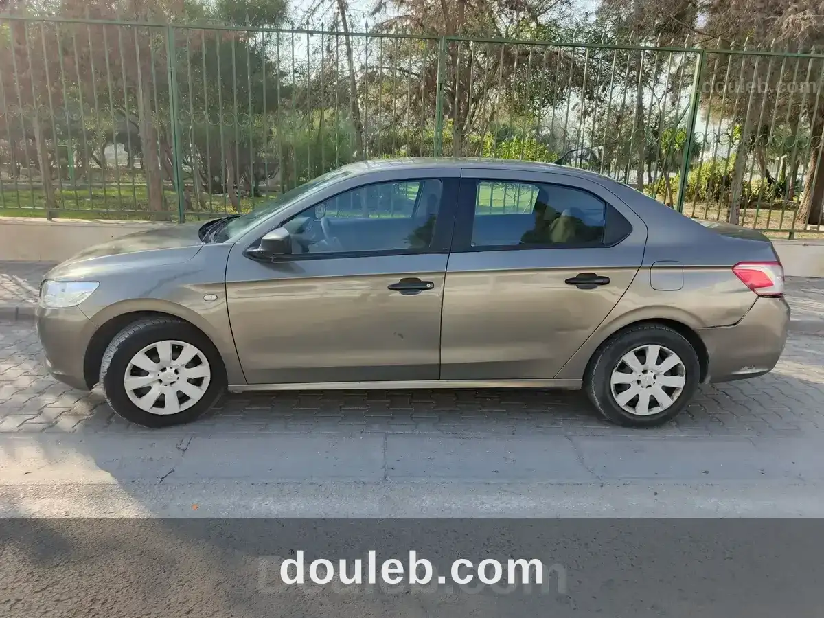 Peugeot 301 - Miniature 4