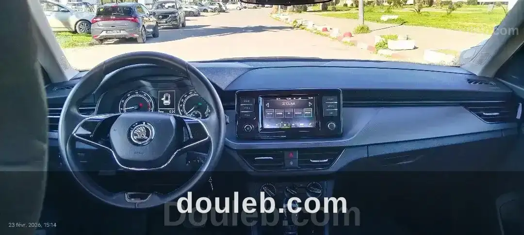 Skoda kamiq boite auto etat neuf - Miniature 3