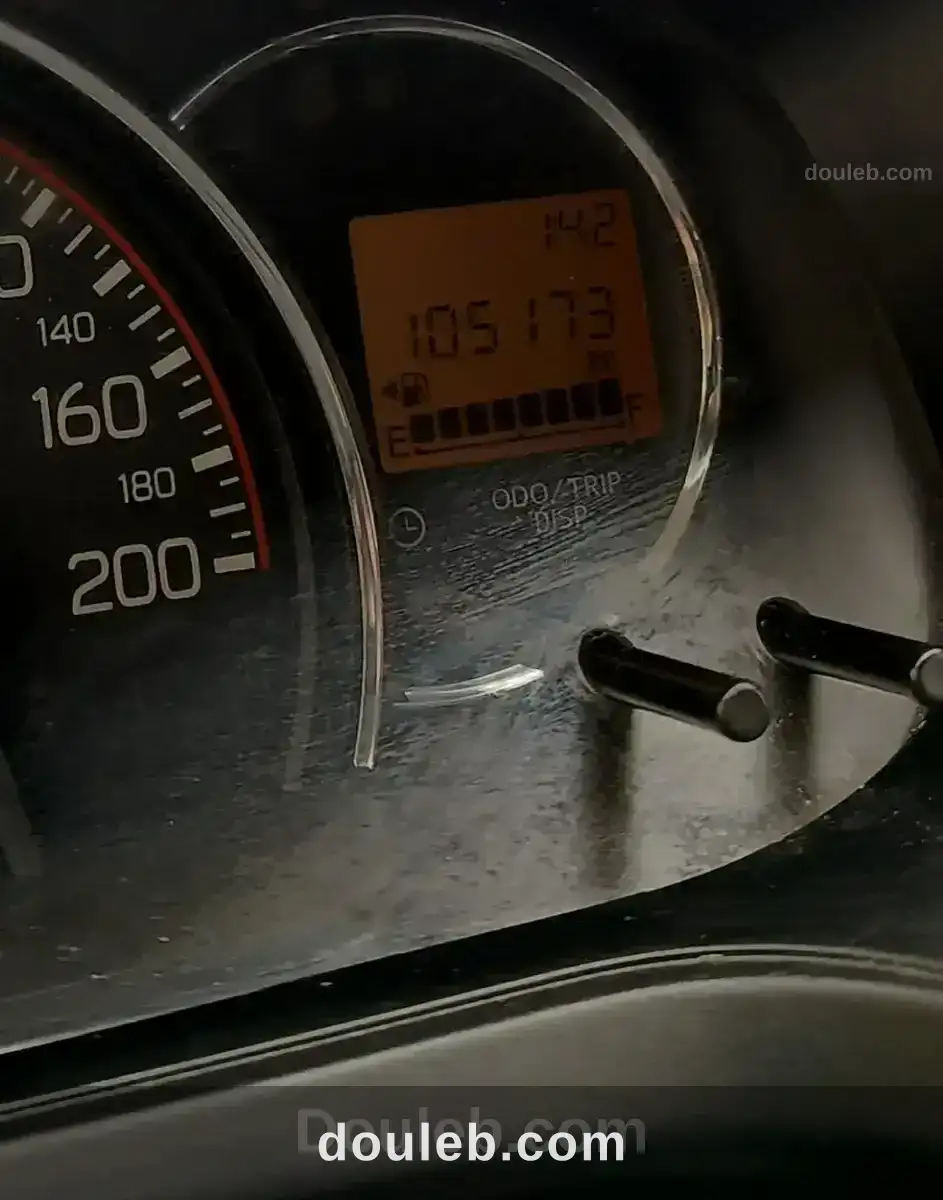 Toyota agya en tres bon etat - Miniature 5