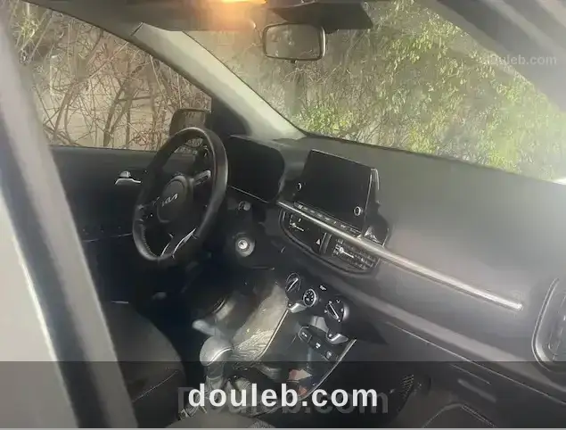 Kia picanto presque neuve - Miniature 3