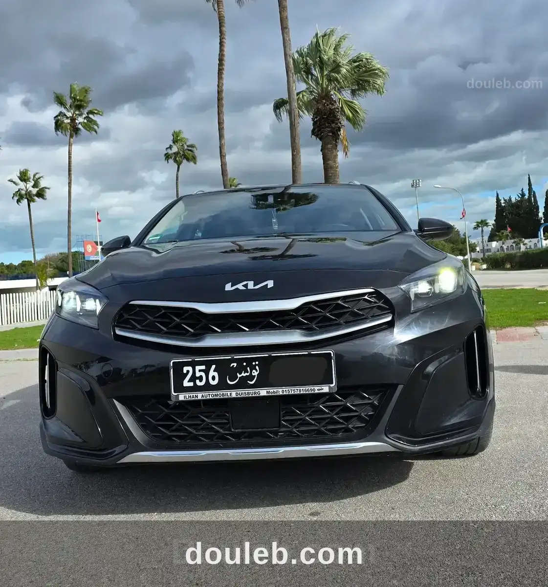 Voiture kia xceed - Miniature 2