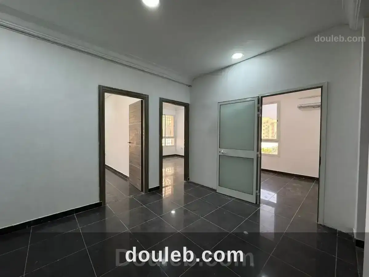 Bureau h3 1400 d ennasr 2 à Tunis