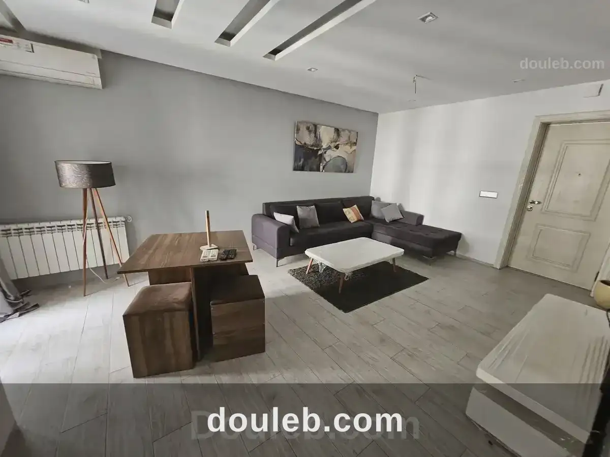 S1 meuble 1600d menzah 9c à Tunis