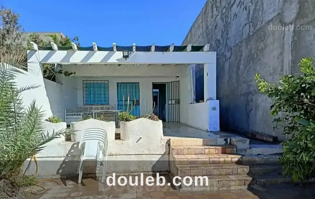 Maison à 20m de la plage hammam ghzez à Tunis