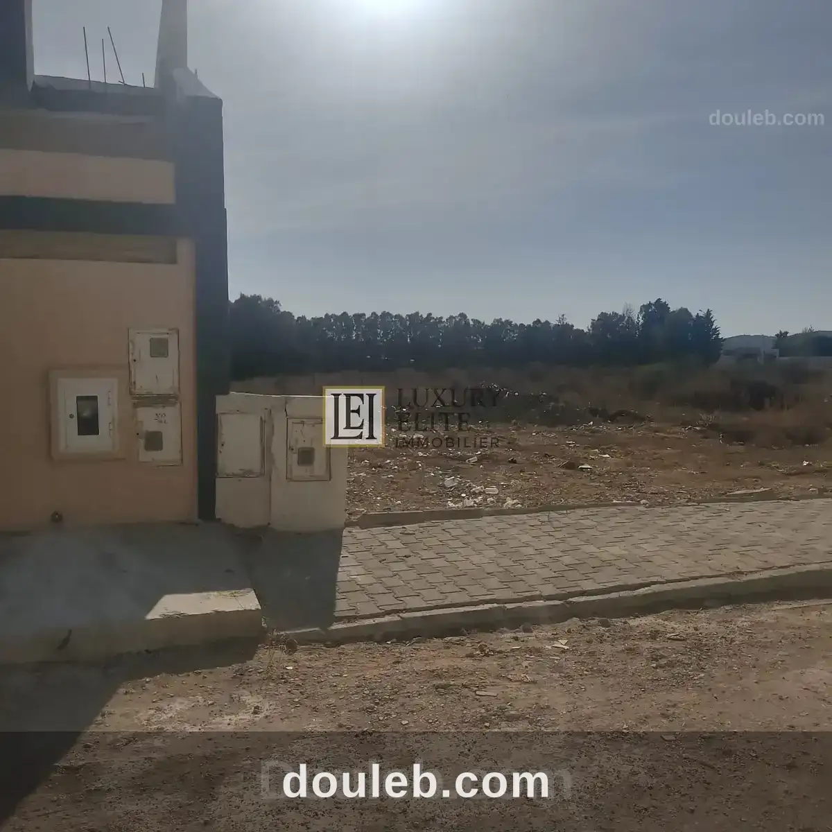 2 lots jumelés à Tunis