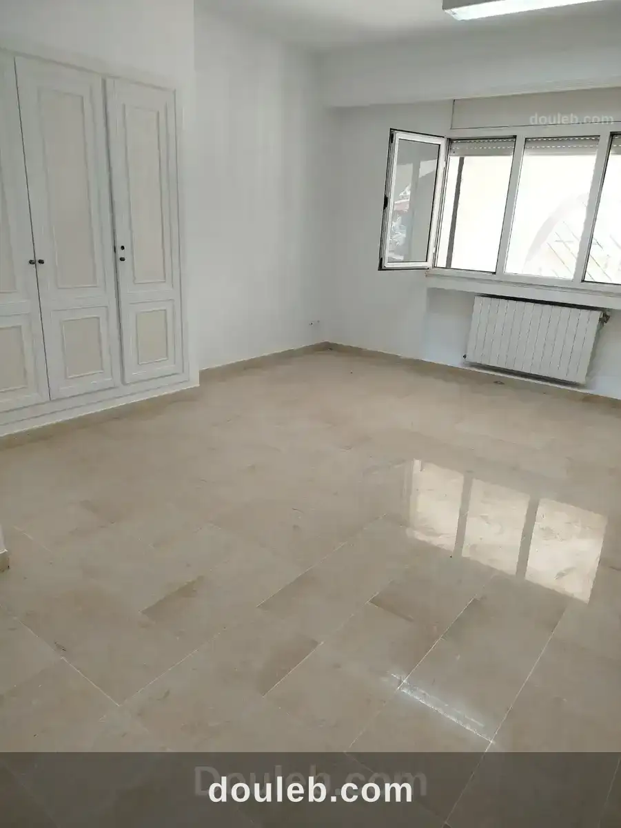 S2 ennasr près orange à Tunis