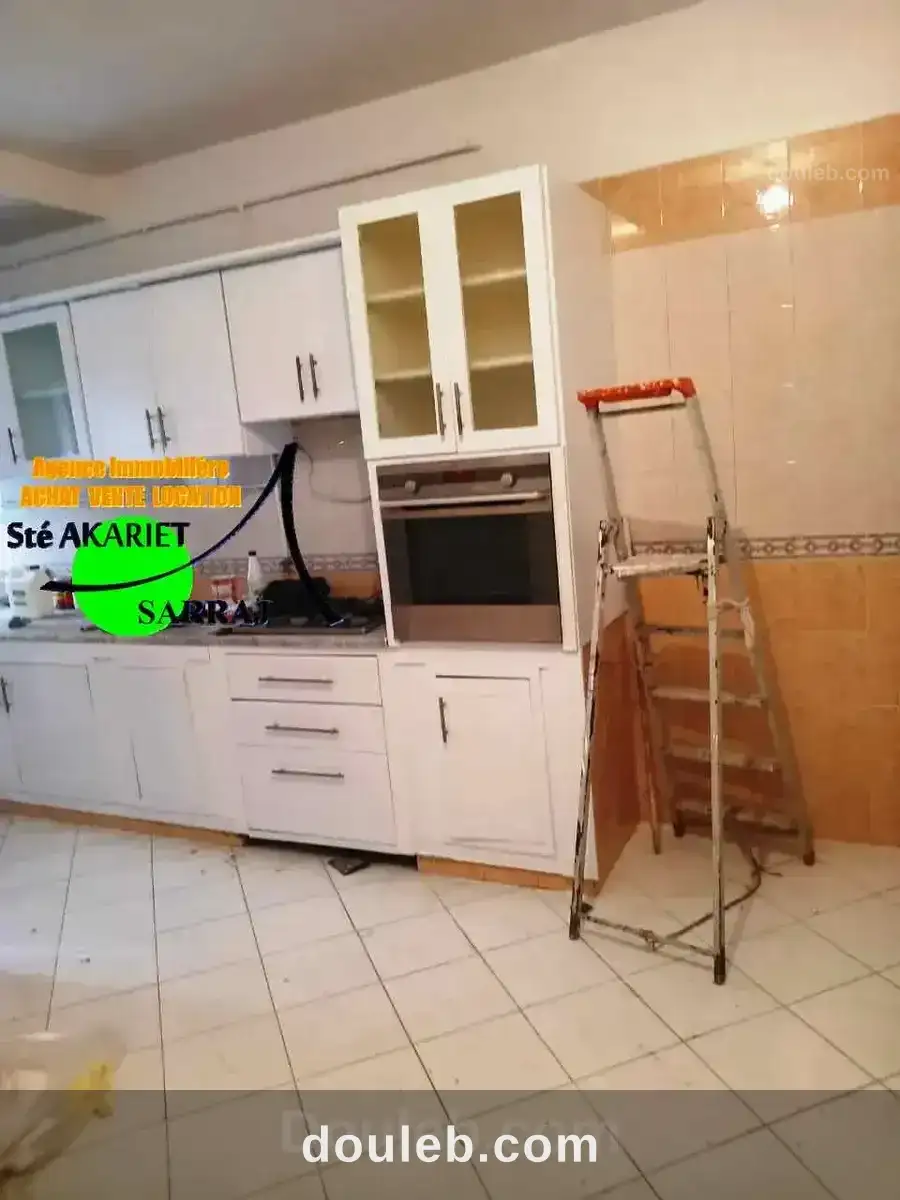 Ne rater pas l'occasion appartement s3 à khzema à Tunis