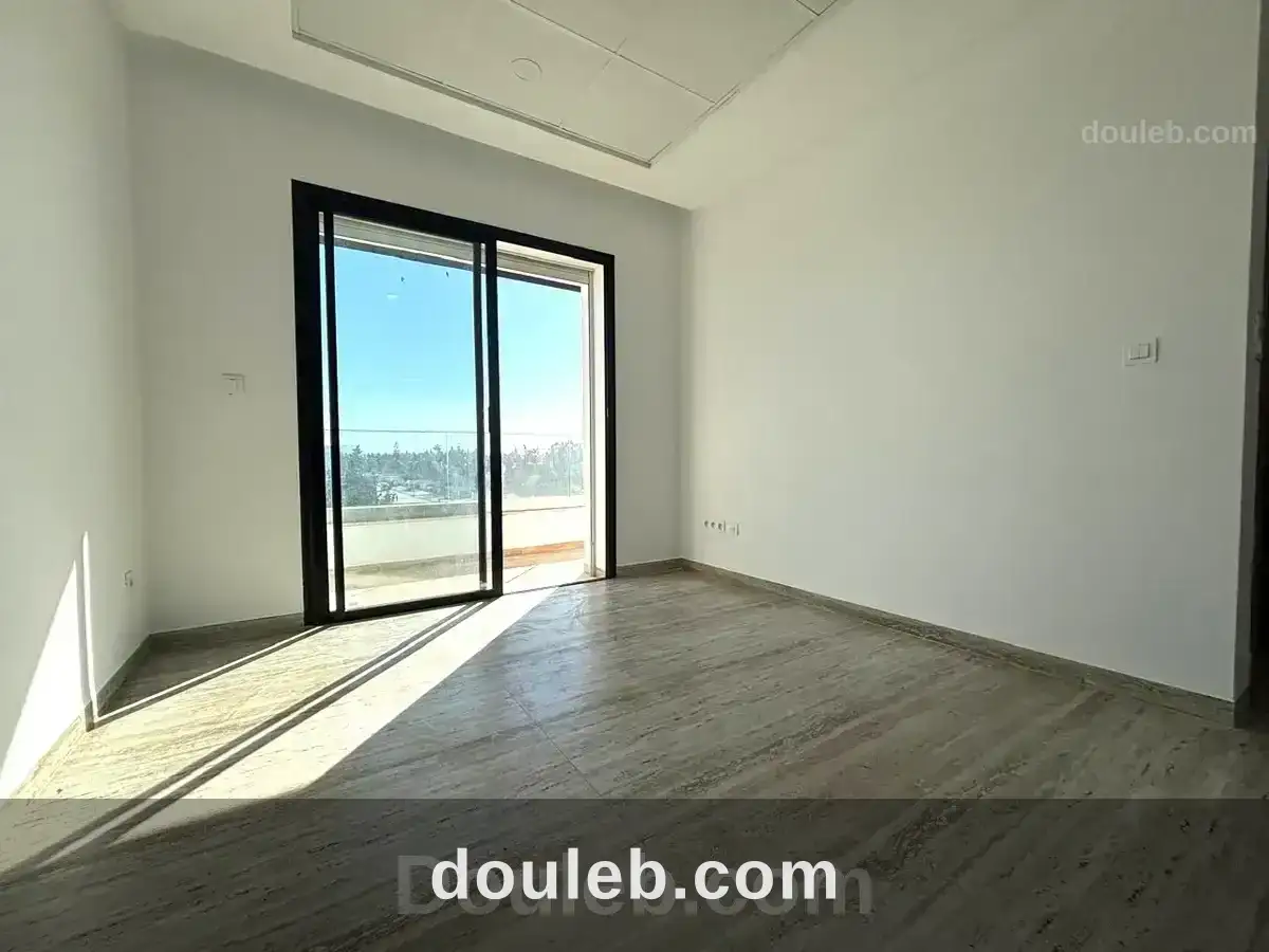 Bureau h2 de 100m2 à la soukra à Tunis