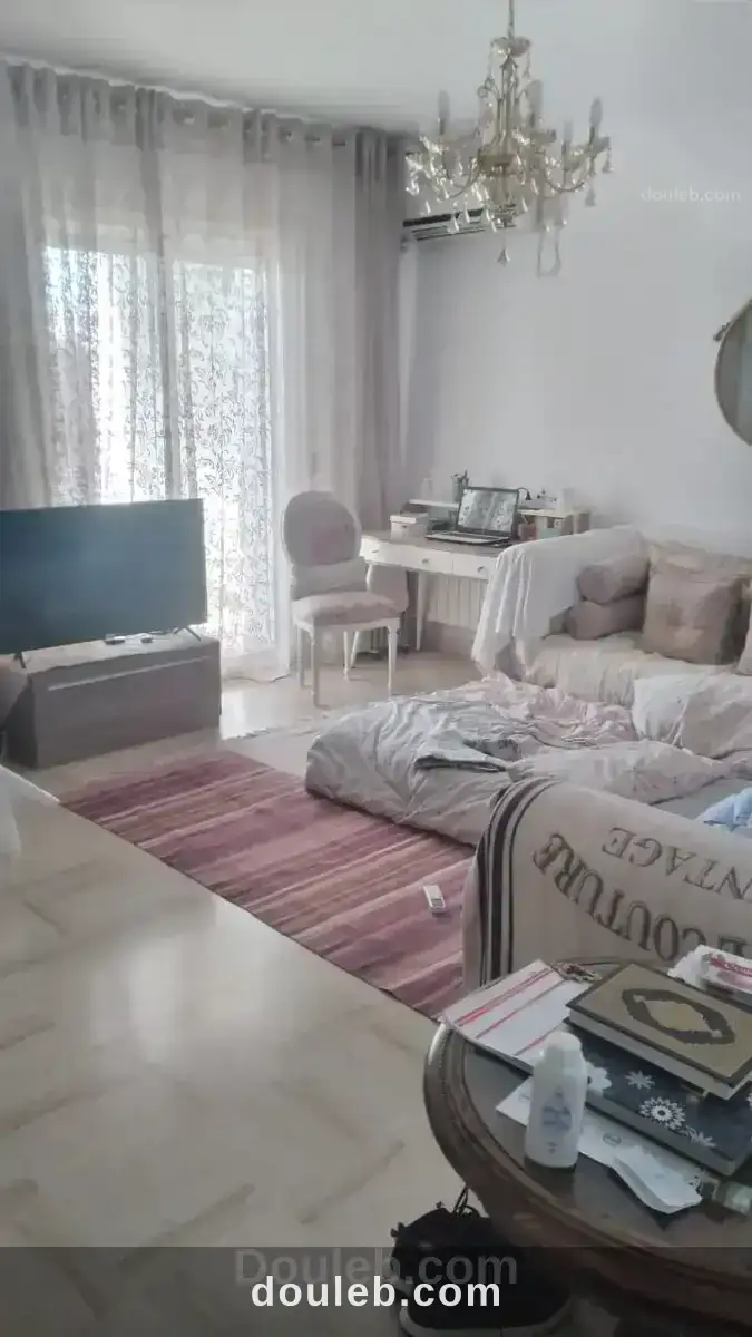 S2 près showroom mazda à Tunis