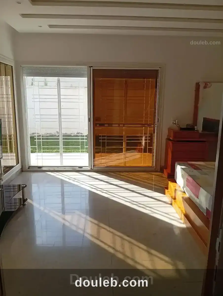 Villa à cebalet ben ammar à Tunis