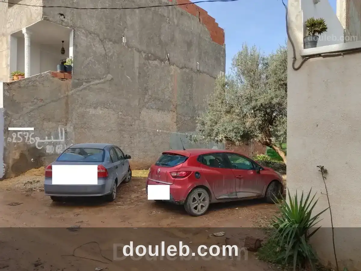 Mnihla vnt ter 257m2 à Tunis