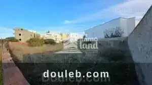 Terrain de 640m2 aux jardins del à Tunis