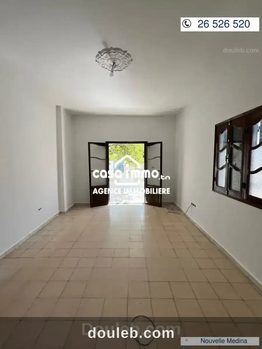 Etage rdc s3 à nouvelle médina 3 à Tunis