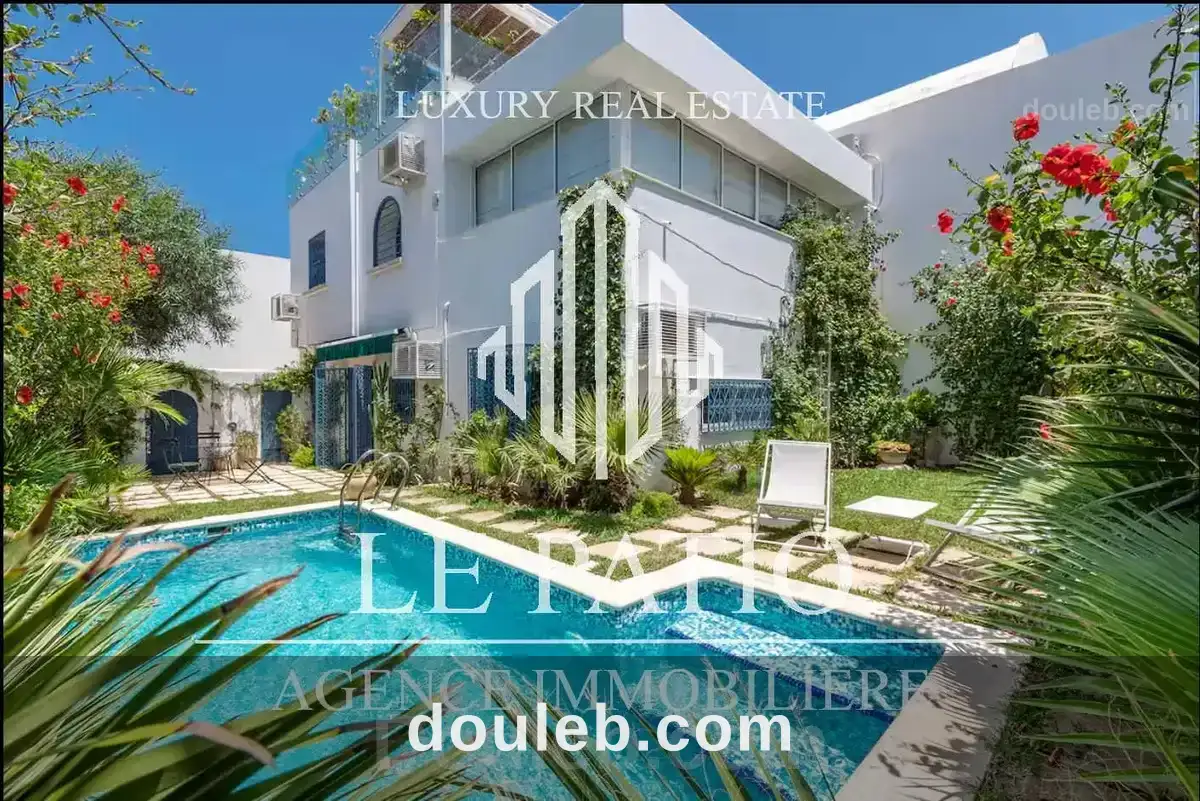 Villa s3 meublée avec rooftop piscine et vue mer à Tunis