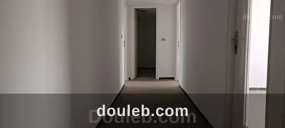 Bureau a4 moyen standing au manar 3 à Tunis