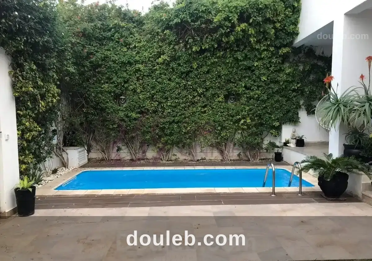Triplex avec piscine à gammarth ref rd023 à Tunis