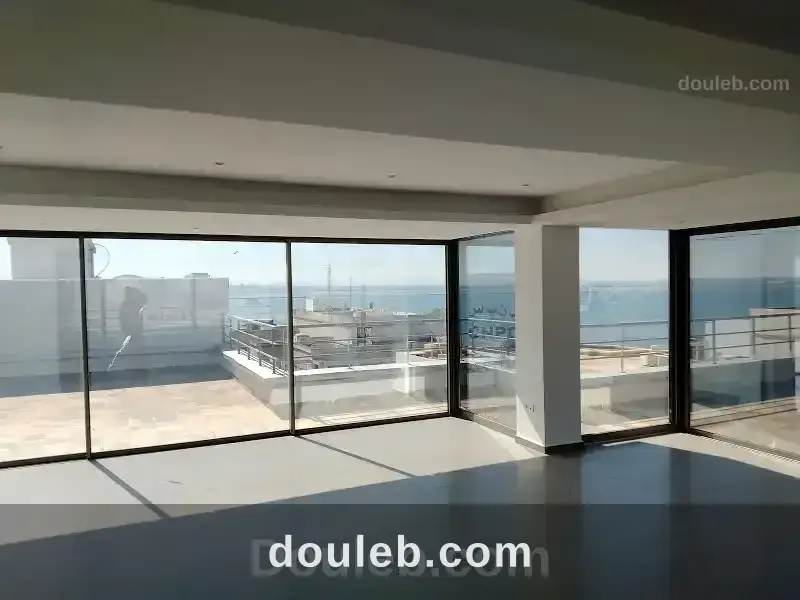 Immeuble 1720 m2 très haut standing au lac 1 à Tunis