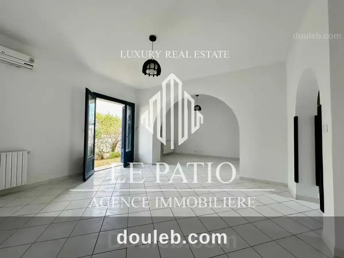 Duplex s3 a gammarth golden t à Tunis