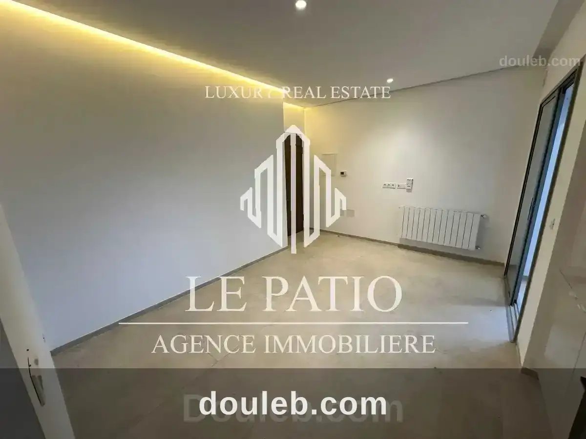 Appartement s1 neuf jamais habité à Tunis