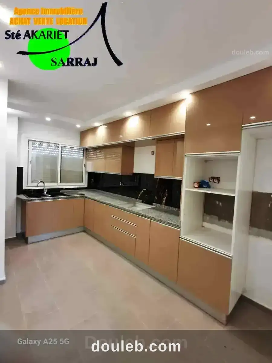 Appartements s2 neuf en face shoes center sahloul à Tunis