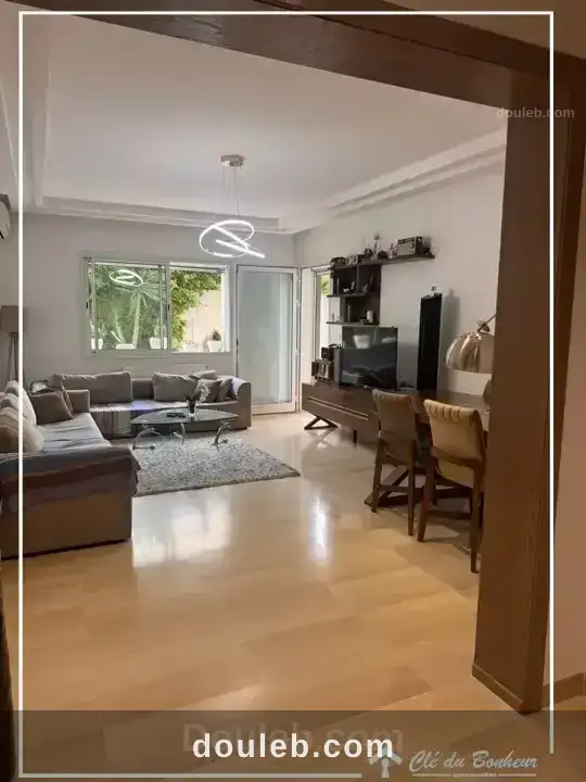 Superbe appartement s3 avec grand jardin à Tunis