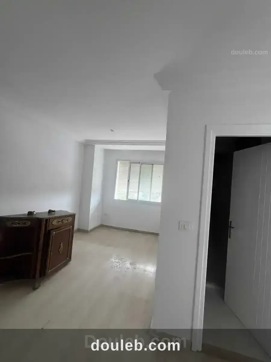 Studio bien placé - Miniature 5