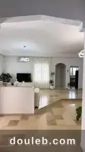 Etage de villa s3 de 150m2 a cite ennasr - Miniature 2