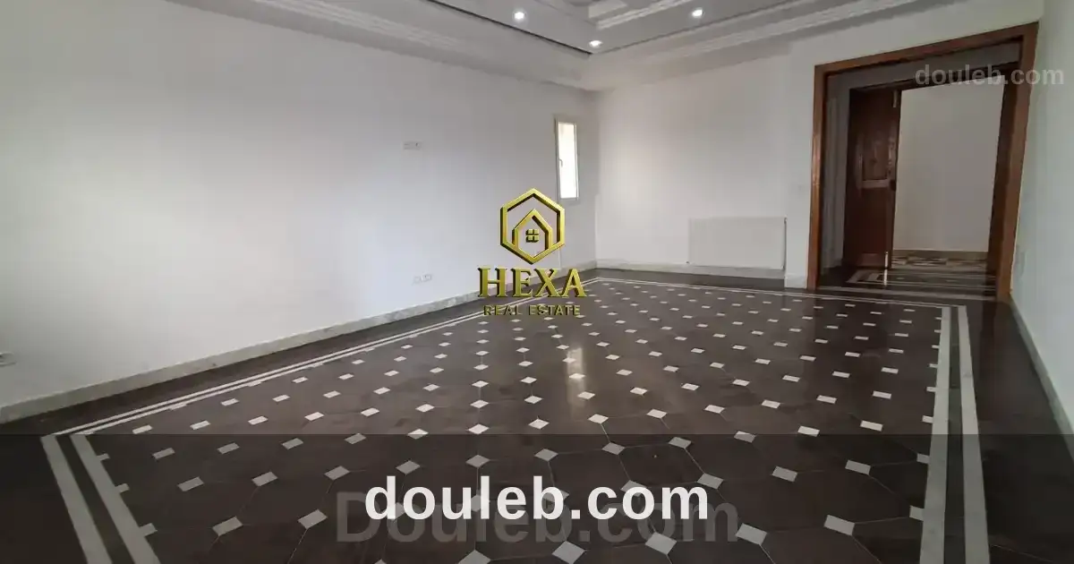 Etage de villa s4 avec terrasse à la marsa - Miniature 3