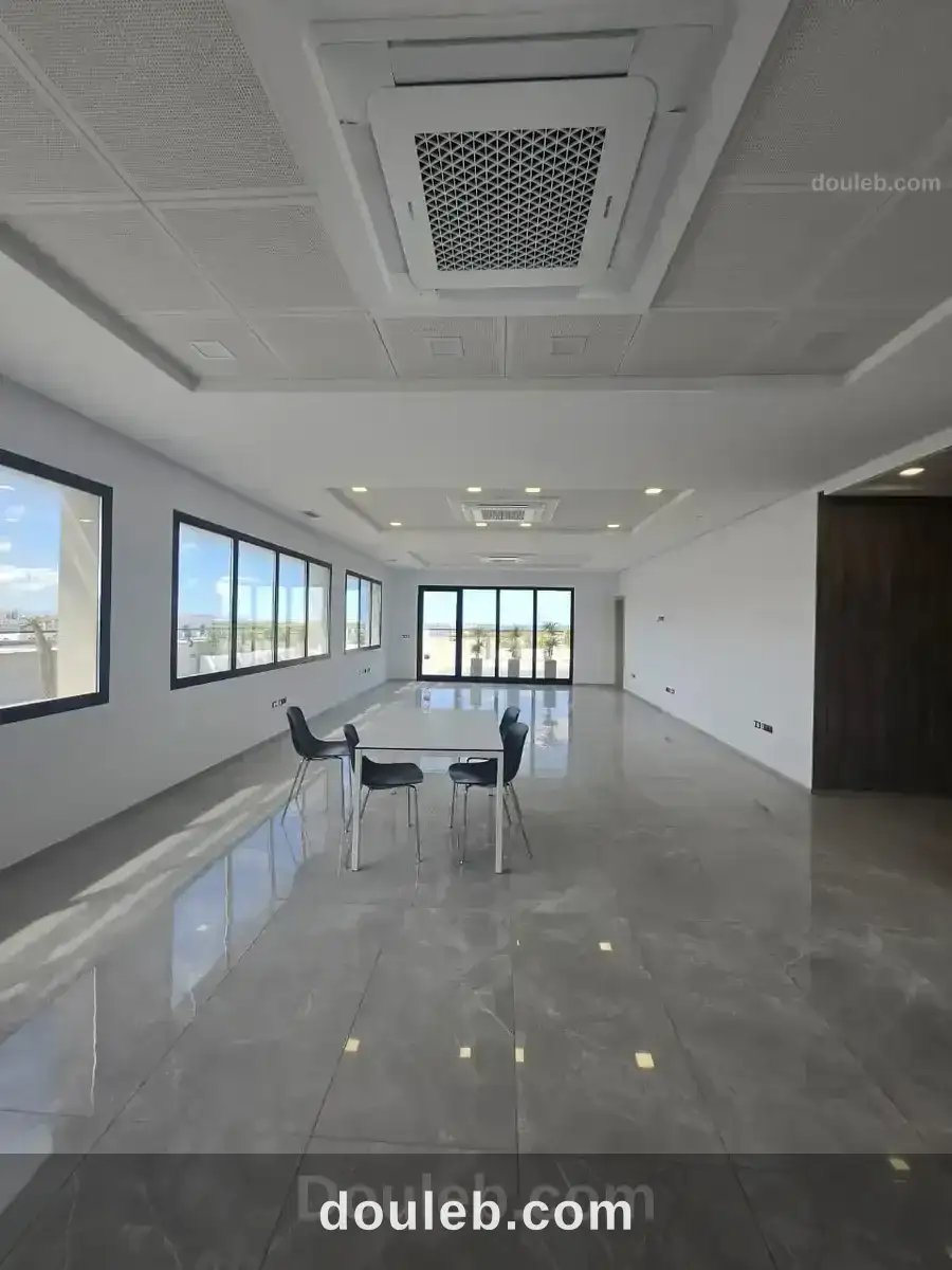 Super immeuble high tech à pole la gazelle - Miniature 4