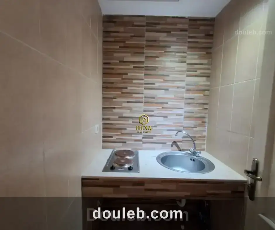 Open space au lac à usage bureautique - Miniature 3